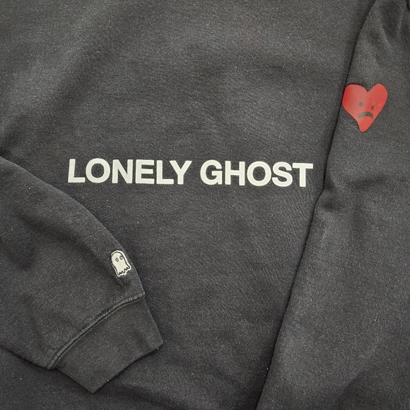 Lonely Ghost Heart On My Sleeve Crewneck Sweatshirt | Black | XXXL - Picture 4 of 8